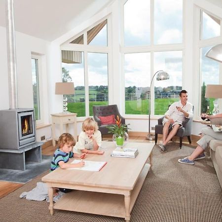 Swandown Lodges Chard Ngoại thất bức ảnh