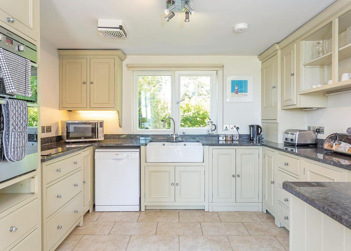 Swandown Lodges Chard Ngoại thất bức ảnh