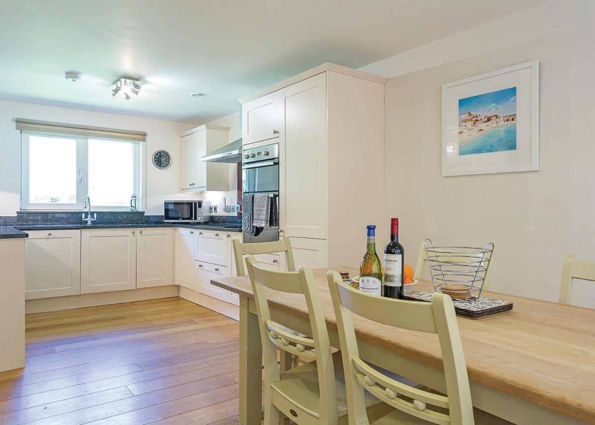 Swandown Lodges Chard Ngoại thất bức ảnh