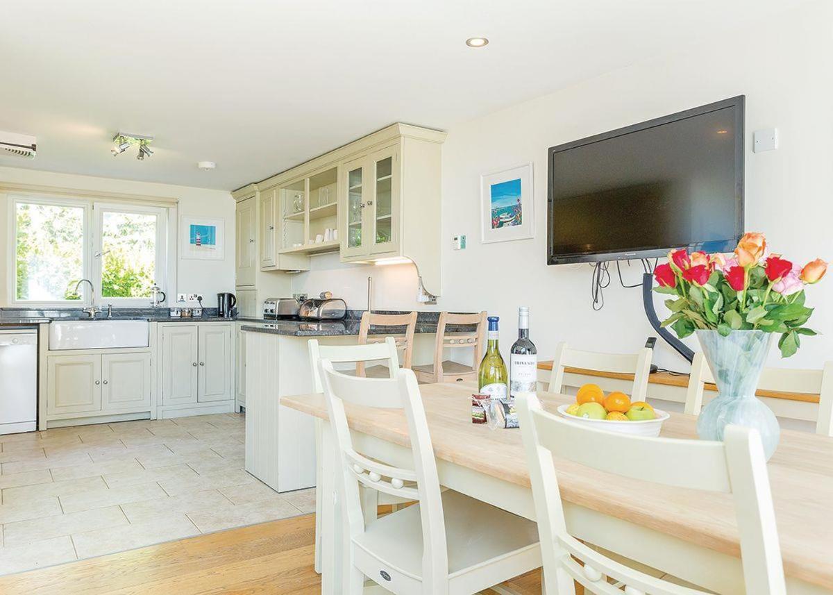 Swandown Lodges Chard Ngoại thất bức ảnh