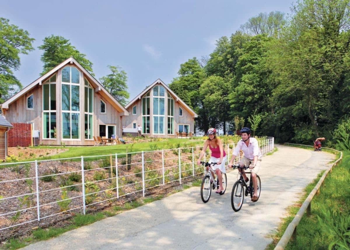 Swandown Lodges Chard Ngoại thất bức ảnh